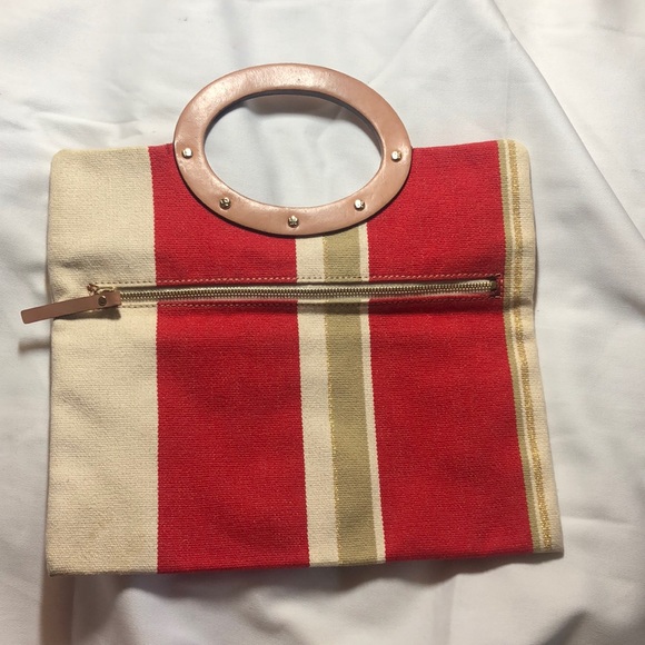 Kate Spade fold over canvas clutch. - Picture 2 of 5